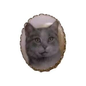 Costume Jewelry Brooch Pin - Gold Tone Kitty Cat Face